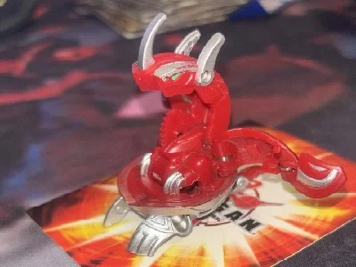 Pyrus Meta Dragonoid (Diecast)