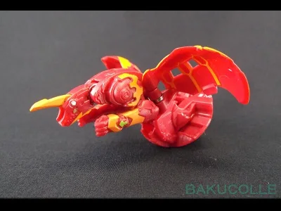 Pyrus Titan Dragonoid Core (Takara Tomy)