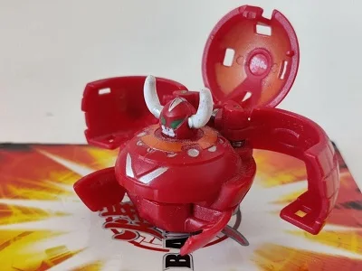 Pyrus Shadow Vulcan