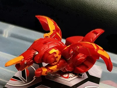 Pyrus Titan Dragonoid Core