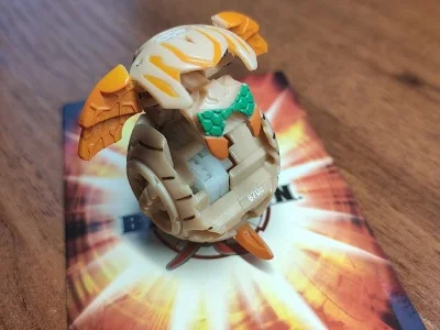 Subterra Buz Hornix