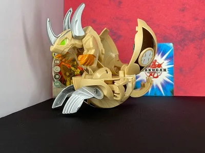 Subterra Lumino Dragonoid (Deka)