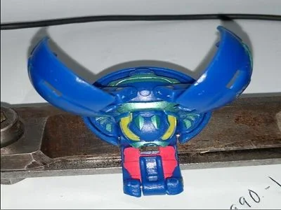 Aquos Bee Striker