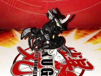 Darkus Titanium Dragonoid (Diecast)
