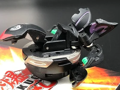 Darkus Infinity Dragonoid