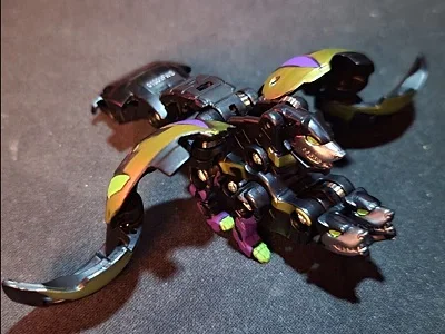 Darkus-Aurelus Howlkor x Serpenteze Ultra