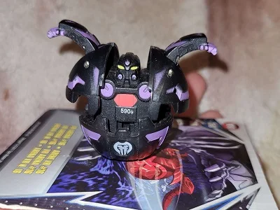 Darkus Robotallion (B2)