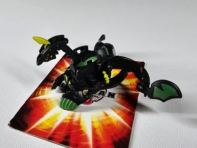 Darkus Viper Helios (GI)
