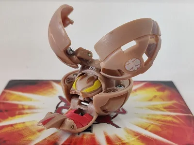 Subterra Bee Striker