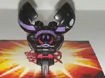 Darkus Bee Striker