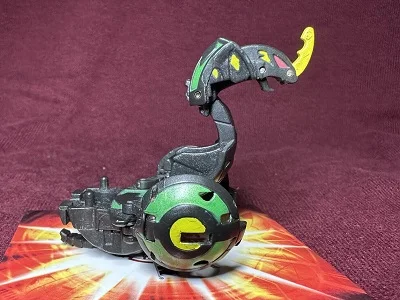 Darkus Fangoid