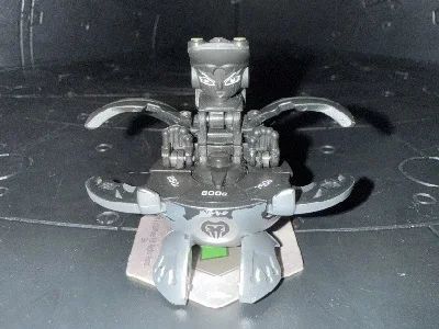 Darkus Mutant Elfin (Plastic)