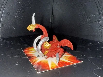 Pyrus Krakenoid (BakuGold)