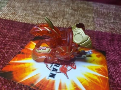 Pyrus Mutant Helios (Translucent)