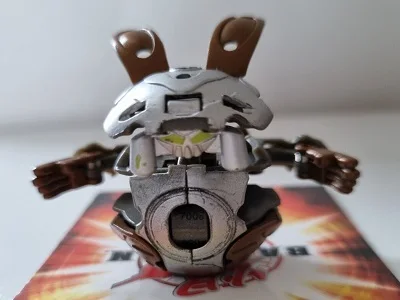 Haos Infinity Trister (BakuGold)